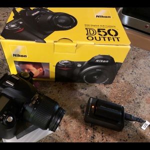 Nikon D50 Digital SLR Camera Outfit